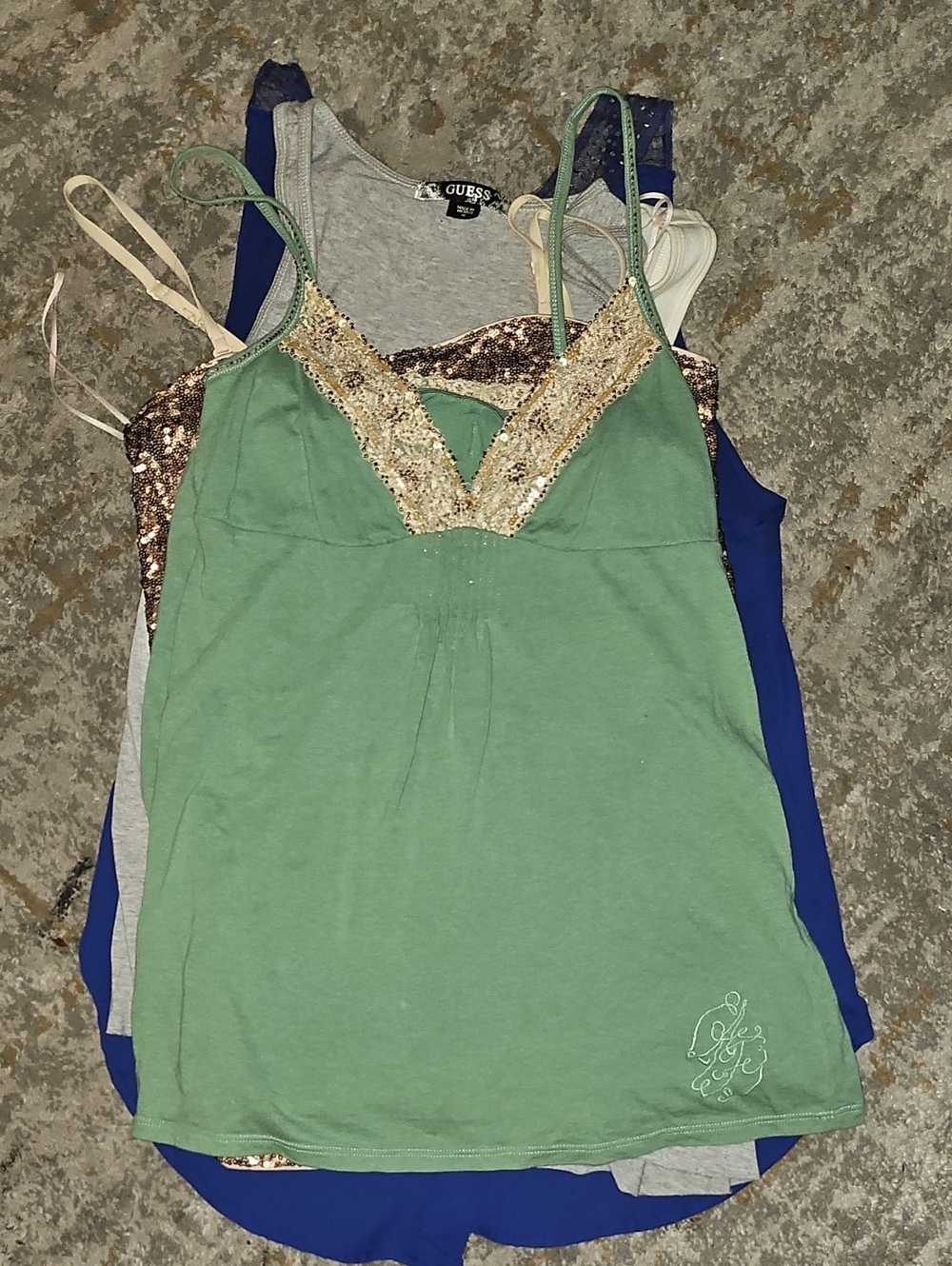 Bundle Of 10 Tops Mix Styles & Sizes Fr Guess Express Rampage Aeropostle & Other - Picture 10 of 15
